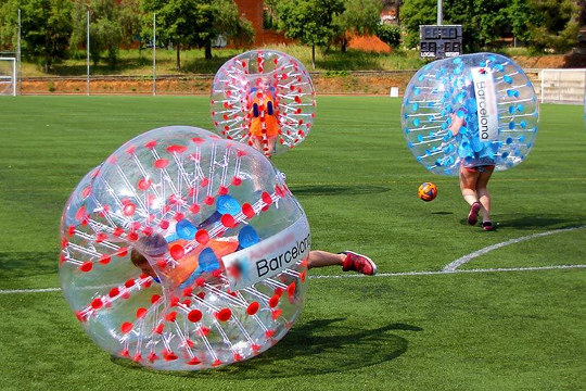 Activité EVJF: bubble football à Barcelone