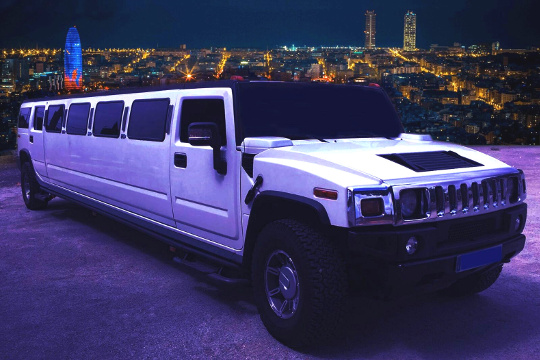 Activité EVG / EVJF à Barcelone : Tour en Limousine